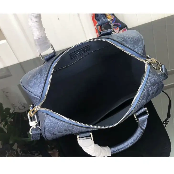 Fashionrepsfam ru 2111FY0066 LV Bags 0723